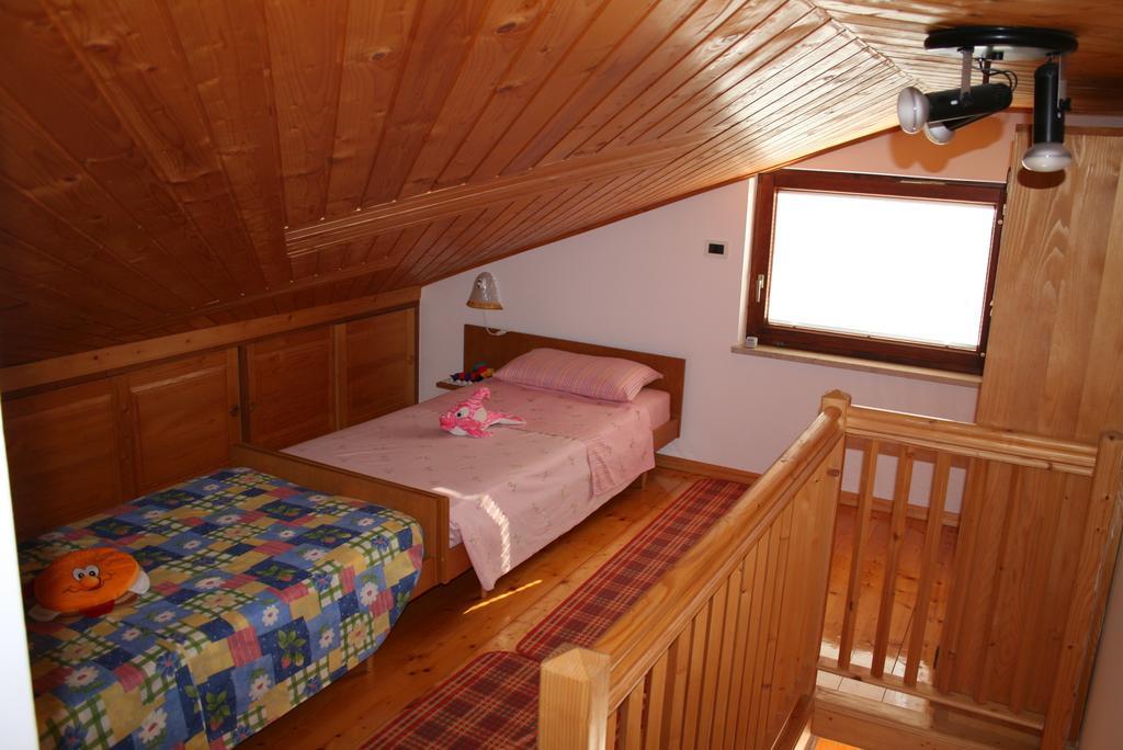 Apartment Pokrajac Rovinjsko Selo Δωμάτιο φωτογραφία